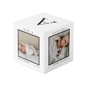 Minimaler Babyname und Geburtsstat Foto Keepake Würfel (Rückseite Schrägansicht)