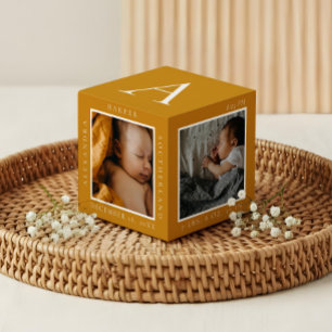 Minimaler Babyname und Geburtsstat Foto Keepake Würfel