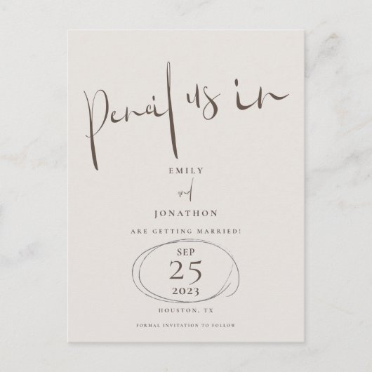 Minimaler Bleistift in Braunkohle Save the Date Ankündigungspostkarte (Vorderseite)