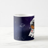 Minimaler Button-Astronaut in der Kaffeetasse (Mittel)