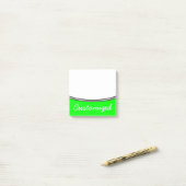 Minimaler, einfacher, Limoner Hintergrund + Post-it Klebezettel (Auf Schreibtisch)