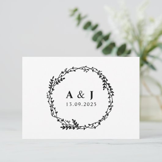 Minimaler Eleganter Botanischer Monogramm-Kranz Save The Date (Stehend Vorderseite)