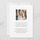 Minimaler Eleganter Script Arch Zwei Foto Abschlus Ankündigung (Rückseite)