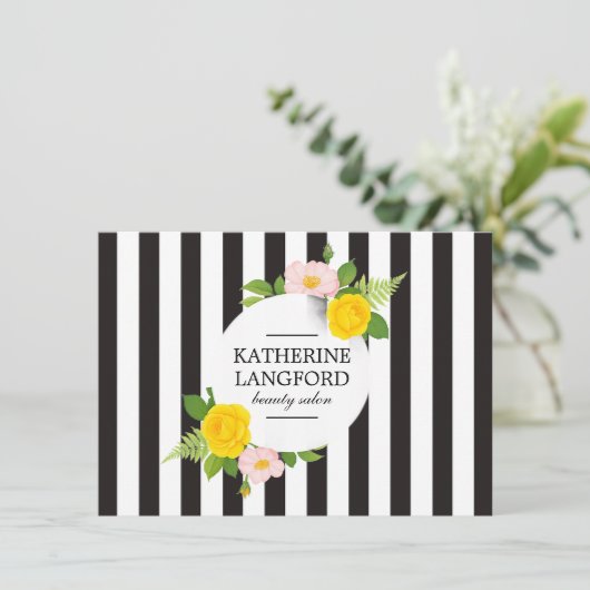 Minimaler Geschenkgutschein für Blumenreste (Stehend Vorderseite)