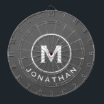 Minimaler grauer klassischer Monogrammname Dartscheibe<br><div class="desc">Modernes,  grau gestrichenes Dartboard mit klassischer Blocktypografie,  Initial und Name in Weiß. Personalisieren Sie mit Name und Initial.</div>