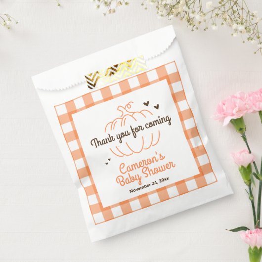 Minimaler Kürbis auf dem Weg zu individuellem Gesc Geschenktütchen (Versiegelt)