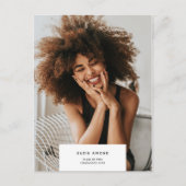Minimaler moderner Abschluss für einfaches Foto Ankündigungspostkarte (Vorderseite)