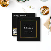 Minimaler moderner Black & Gold QR Code Notar Quadratische Visitenkarte