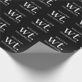 Minimaler moderner Schwarz-Weiß-Mit Monogramm Name Geschenkpapier (Ecke)