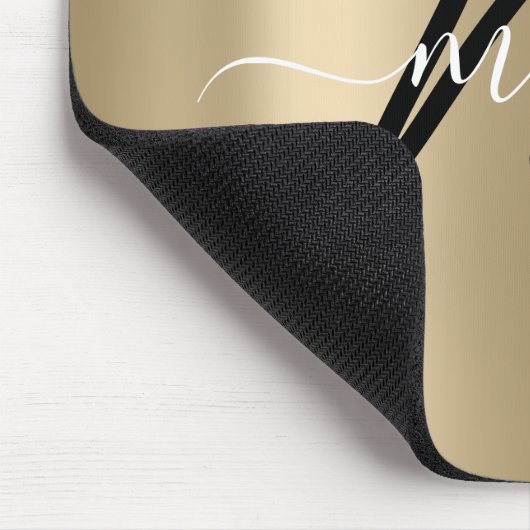 Minimaler Name Monogram Gold Champagne Black Mousepad (Ecke)