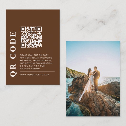 Minimaler QR-Code Dunkelbraun-Hochzeitdetails-Foto Begleitkarte (Vorne/Hinten)