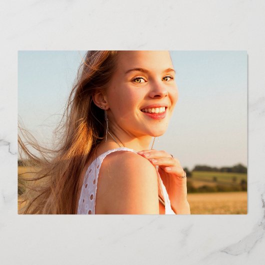 Minimaler Real Gold Foil Rahmen Foto Abschluss Folieneinladung (Rückseite)