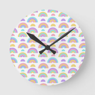 Minimaler Rosa, Lavendel und Niedlicher Regenbogen Runde Wanduhr