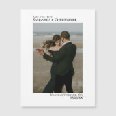 Minimaler Save the Date vertikaler Foto Weißgrad Magnetkarte (Vorderseite)