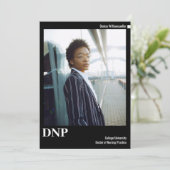 Minimaler Schwarz-weißer Foto DNP Abschluss Ankündigung (Stehend Vorderseite)