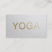 Minimaler White & Gold Embossed Text Yoga Instruct Visitenkarte (Vorderseite)