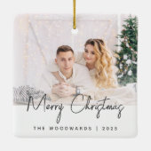 Minimales Foto Frohe Weihnachten Grau Script Keramikornament (Rückseite)