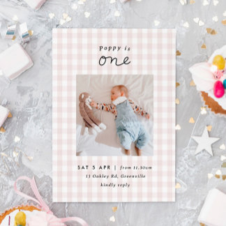 Minimales Foto Pink Gingham Einladung 1. Geburtsta