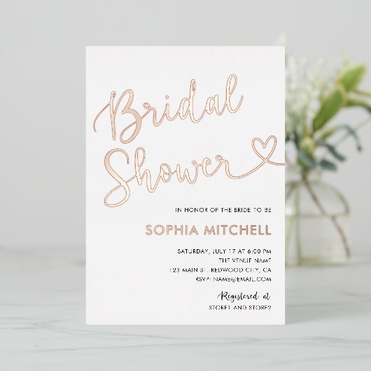 Minimales Herz-Script White Brautparty Folieneinladung (Stehend vorne)