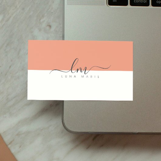 Minimales Korallenpfirsich & weißes Kalligraf-Mono Telefonnummerkarte