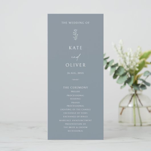 Minimales Leaf Dusty Blue Wedding Programm (Stehend Vorderseite)