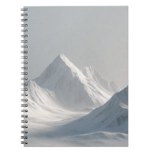 Minimales schneebedecktes BerglandschaftsNotebook Notizblock