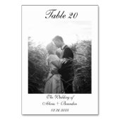 Minimales Schwarz-weißes Calligrafy Script-Foto Tischnummer (Vorderseite)