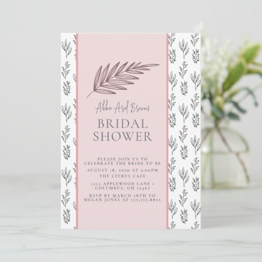 Minimales Text Rosy Blush Script-Brautparty Einladung (Stehend Vorderseite)