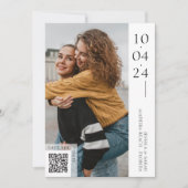 Minimales Typografie-Foto Save the Date QR-Code Einladung (Vorderseite)