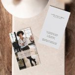 Minimales und Berufliches Business-Foto Visitenkarte<br><div class="desc">Auf der Vorderseite der Visitenkarte befindet sich ein komplettes Foto-Layout mit einem gerahmten Namenschild mit dem Firmennamen. Auf der Rückseite finden Sie die Kontaktdaten und den Firmennamen in einem sauberen und minimalen Layout. Sie können die Textgröße, den Schriftart, die Farben und die Hintergrundfarbe so anpassen, dass Sie Ihren eigenen Vorlieben...</div>