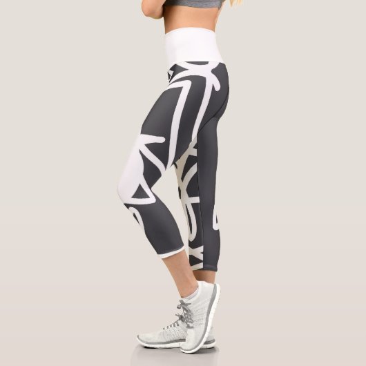 Minimalismus Abstrakte Kunst Grau und Weiß Capri Leggings (Links)