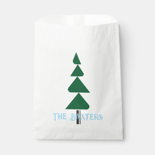 Minimalist Abstract Green Chic Christmas Tree Geschenktütchen (Vorderseite)