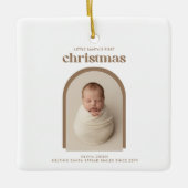 Minimalist Baby's First Christmas Arch Photo Keramikornament (Vorderseite)