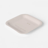 Minimalist Beige Monogramm Pappteller (Gewinkelt)