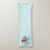 Minimalist Birthday Photo Frame Calligraphy Mom Seitenschläferkissen (Rückseite (Vertikal))