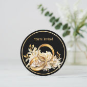 Minimalist Black and Gold Wedding Rings Invitation Einladung (Stehend Vorderseite)