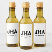 MINIMALIST BLACK THREE LETTER MONOGRAM NAME WHITE WEINETIKETT (Flaschen)