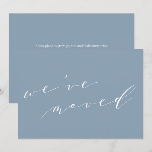 Minimalist Blue Script We Moved New Home Moving Ankündigung (Vorne/Hinten)