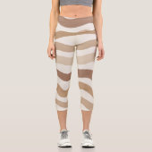 Minimalist Brown Beige Women's Capri Yoga Pants (Vorderseite)