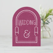 Minimalist Burgundy and White Arch Wedding Einladung (Stehend Vorderseite)