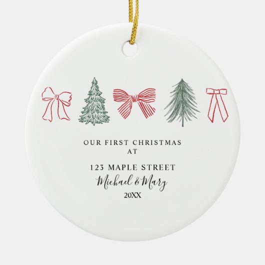 Minimalist Christmas Bow & Tree First Christmas Ho Keramik Ornament (Vorne)