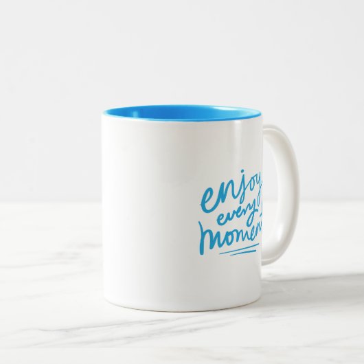 Minimalist Clean White Blue Enjoy Every Moment Zweifarbige Tasse (VorderseiteRechts)