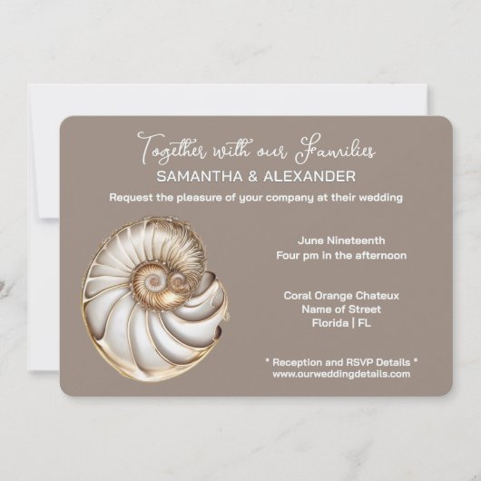 Minimalist Conch Shell Beach Wedding  Einladung (Vorderseite)