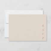 Minimalist Copper Desert Cocoa Script Wedding RSVP Karte (Vorderseite)