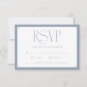 Minimalist Dusty Blue Elegant Monogram Wedding  RSVP Karte (Vorderseite)