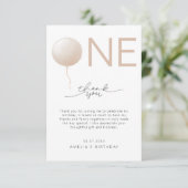 Minimalist Dusty Peach Modern First Birthday Dankeskarte (Stehend Vorderseite)