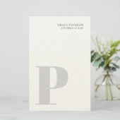 Minimalist einfaches modernes graues Monogramm Nam Briefpapier (Stehend Vorderseite)