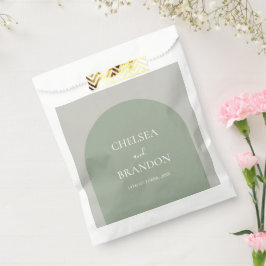 Minimalist Elegant Boho Hellgrüner Bogen zur Hochz Geschenktütchen