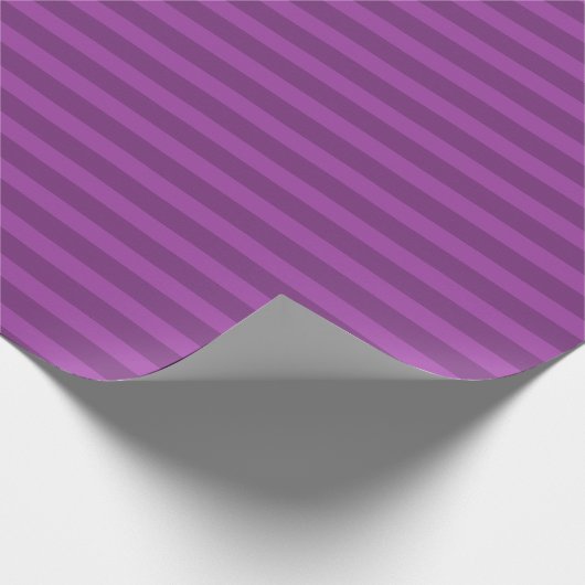 Minimalist Elegant Rustic Purple Template Stripes Geschenkpapier (Ecke)