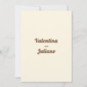 Minimalist Elfenbein mit brauner Text Hochzeit Einladung (Rückseite)